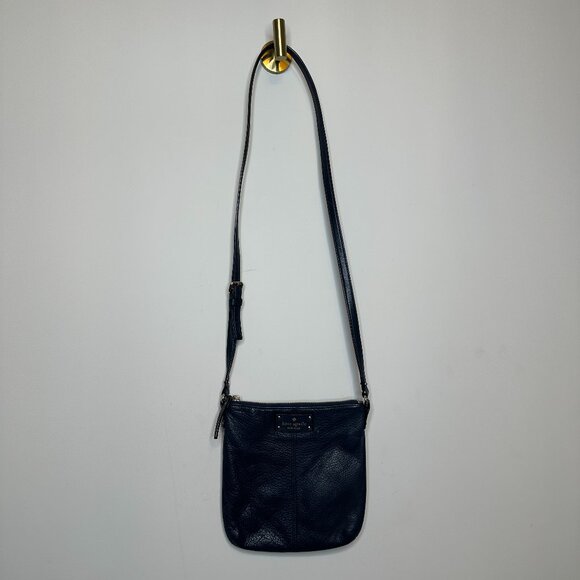 kate spade Handbags - Kate Spade NY Black Pebbled Leather Crossbody